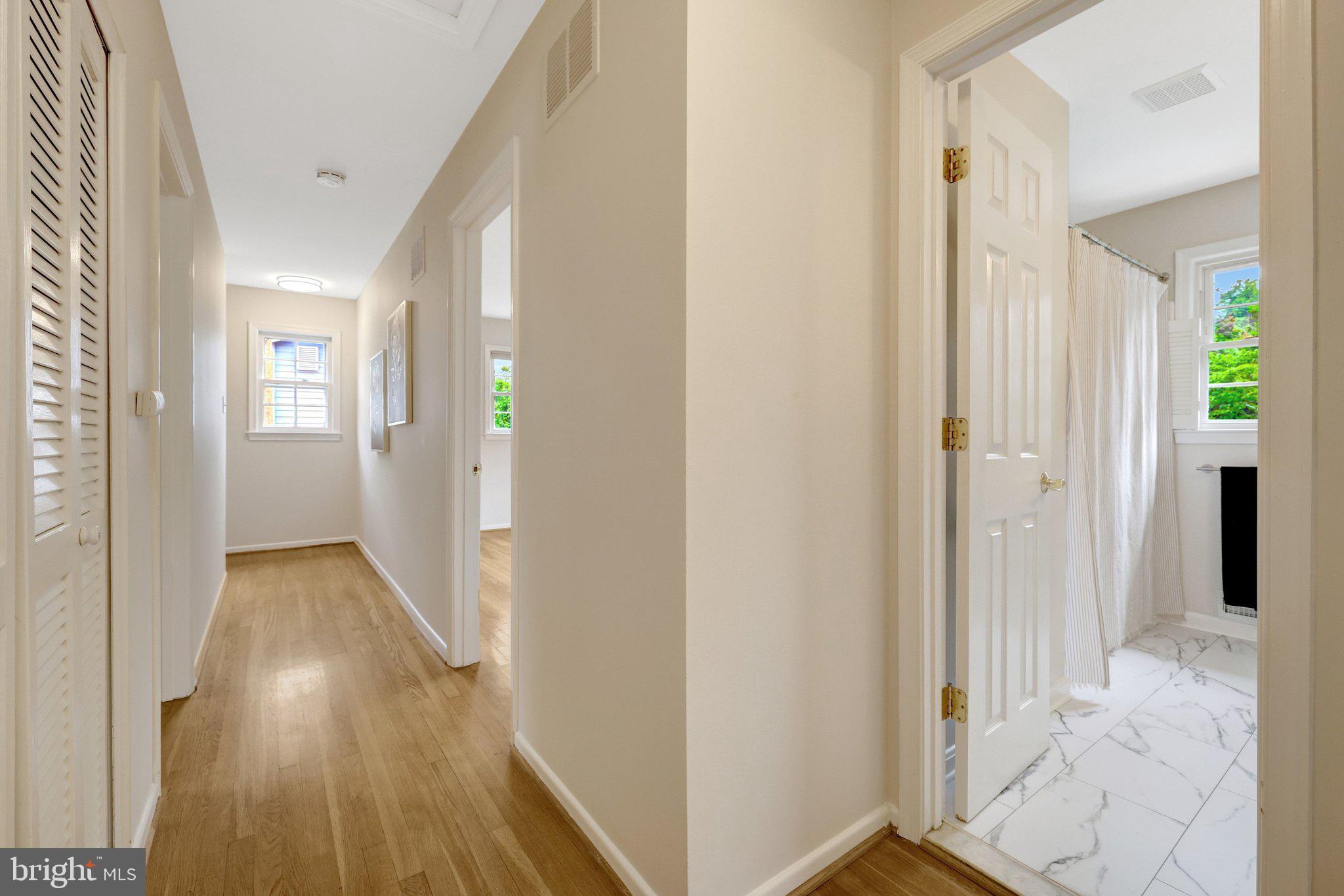 MANTUA HILLS - Residential