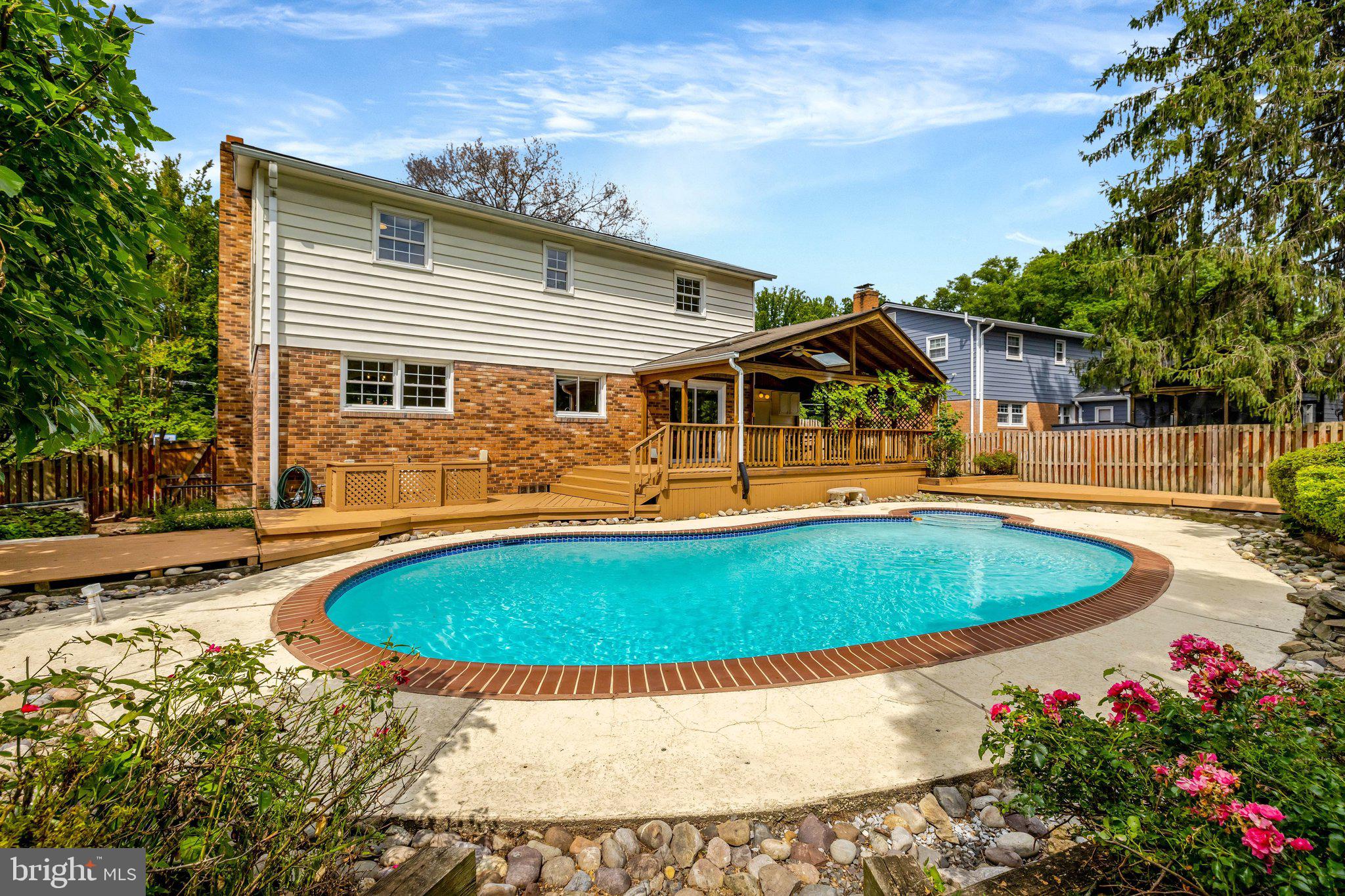 MANTUA HILLS - Residential