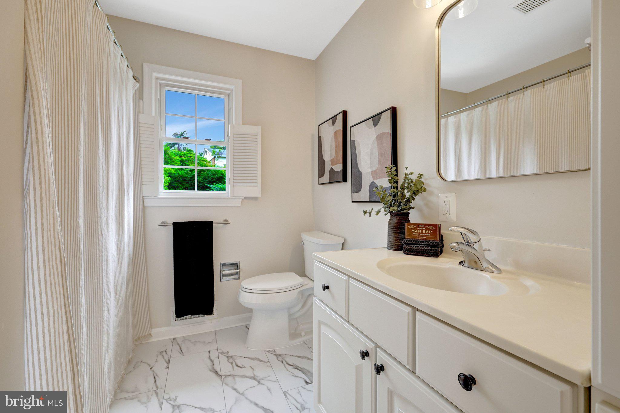 MANTUA HILLS - Residential