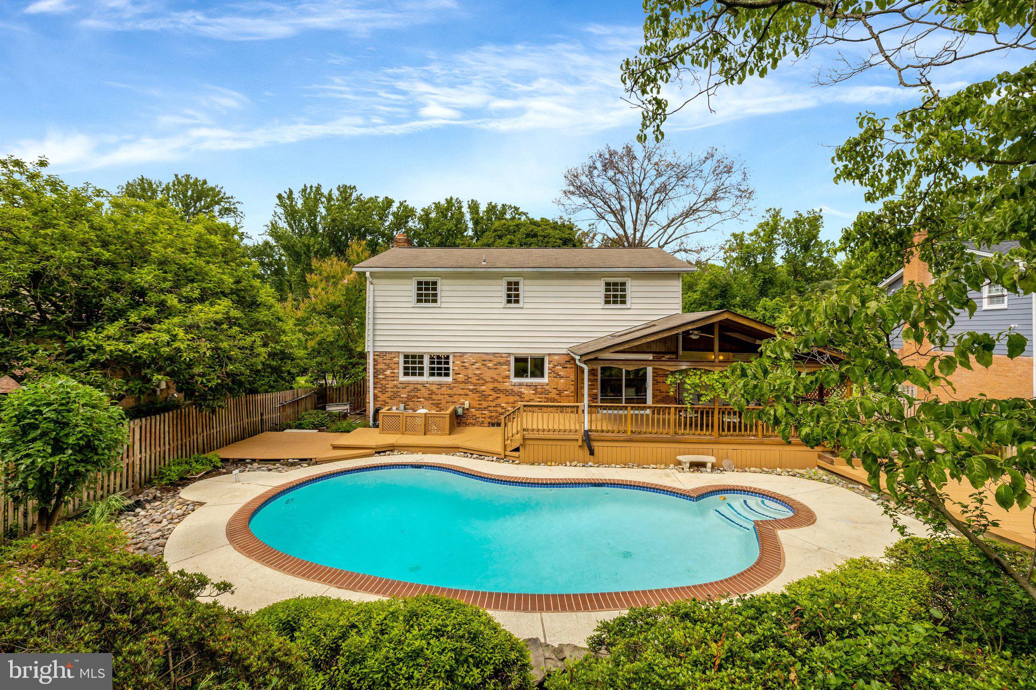 MANTUA HILLS - Residential