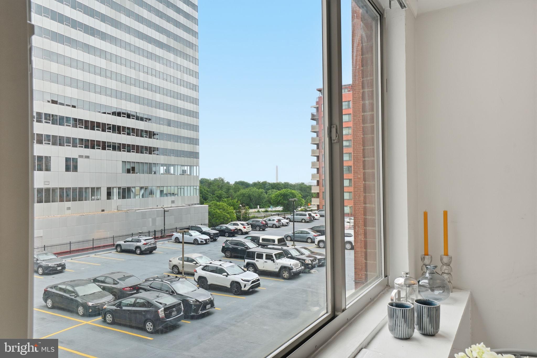 RIVER PLACE NORTH - Residential