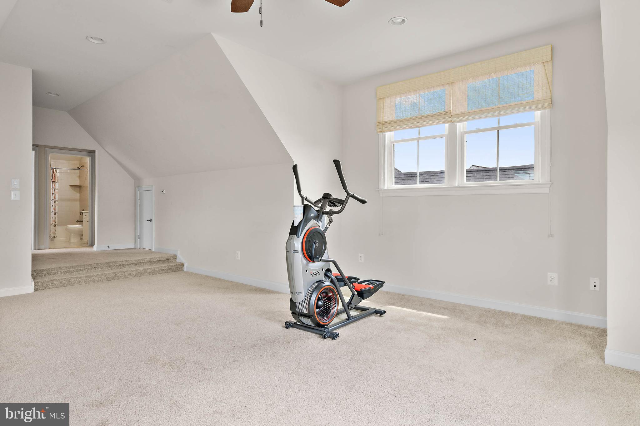 GRANDE AT CANAL POINTE - Residential
