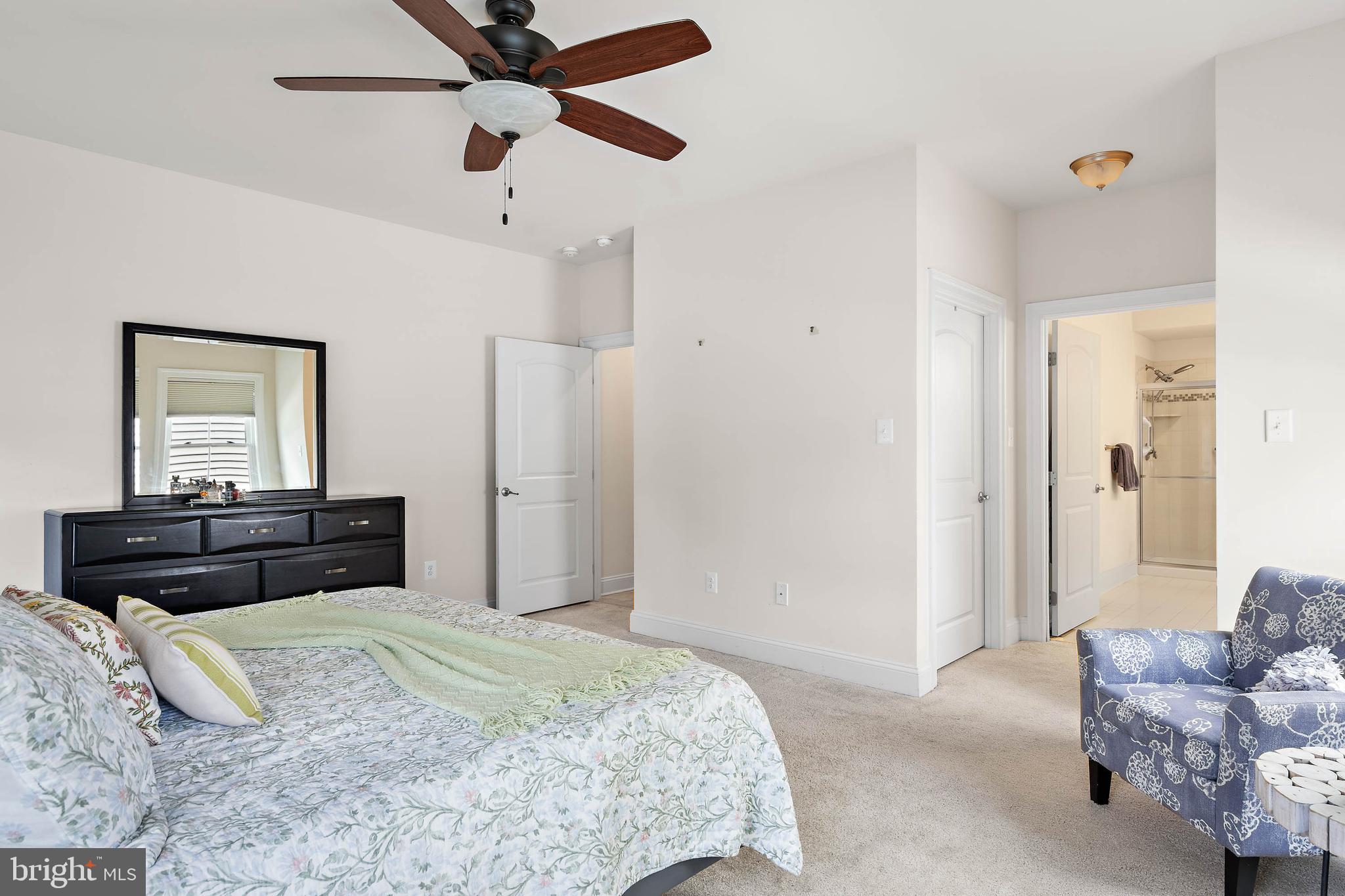 GRANDE AT CANAL POINTE - Residential