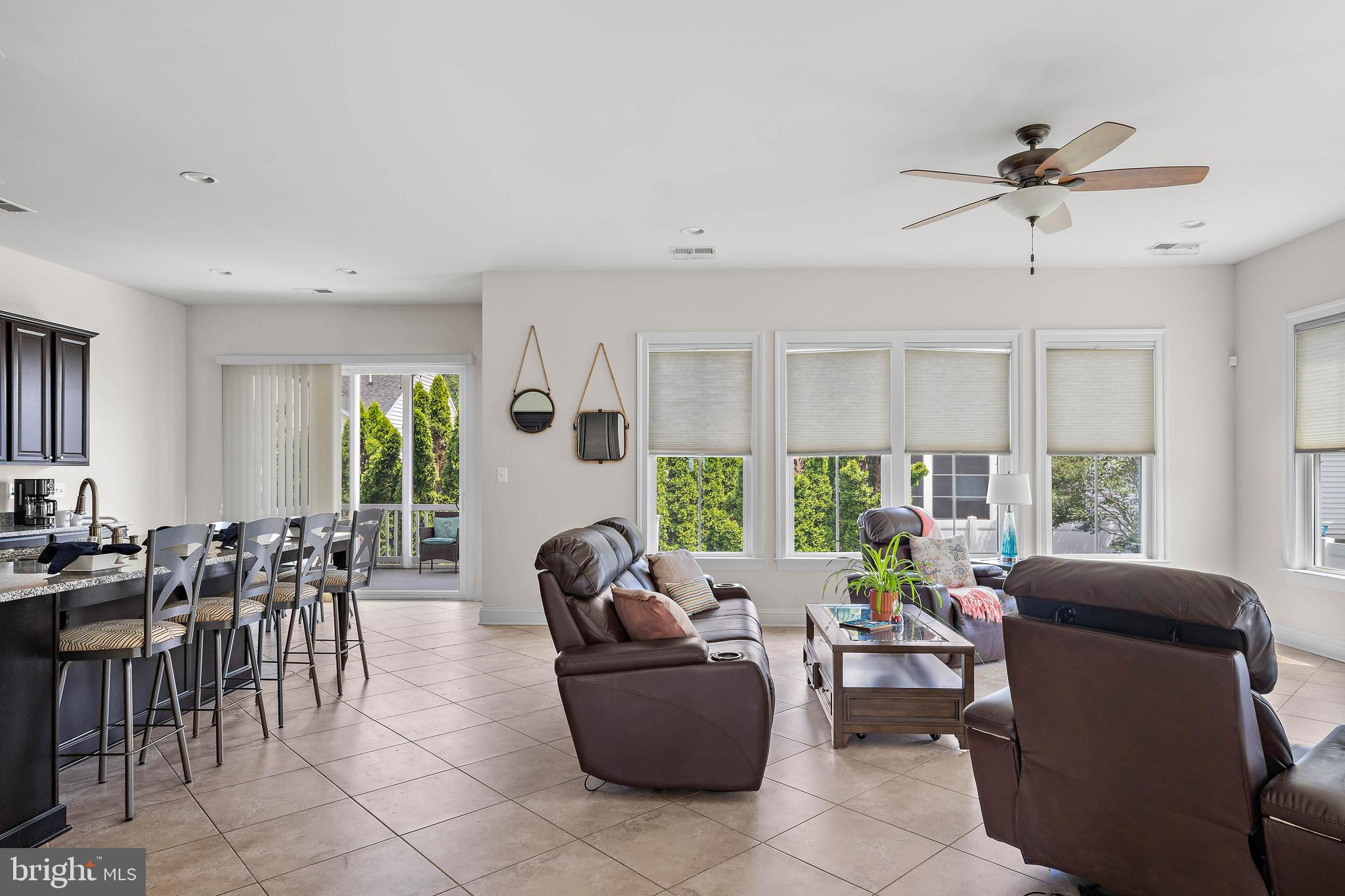 GRANDE AT CANAL POINTE - Residential