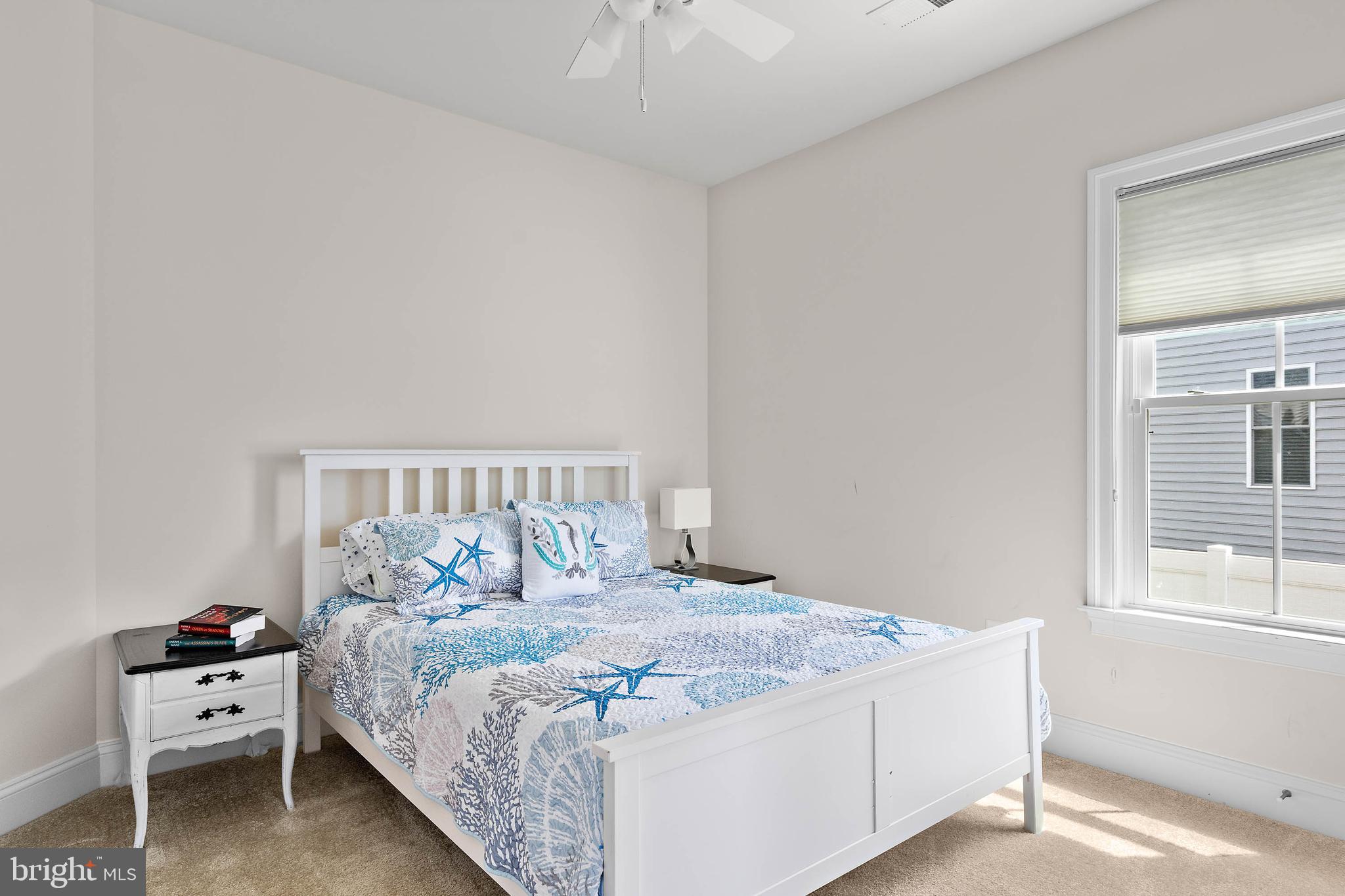 GRANDE AT CANAL POINTE - Residential