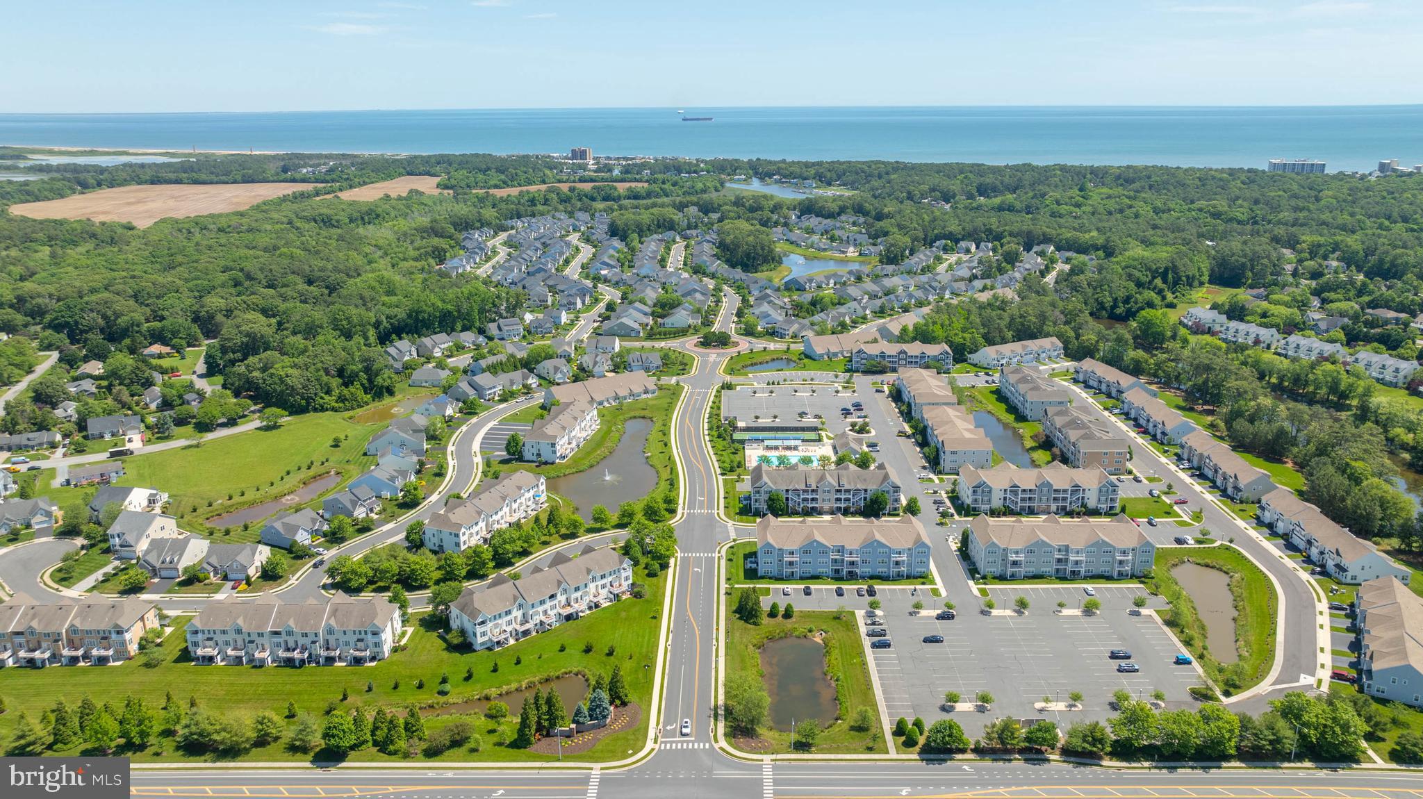 GRANDE AT CANAL POINTE - Residential