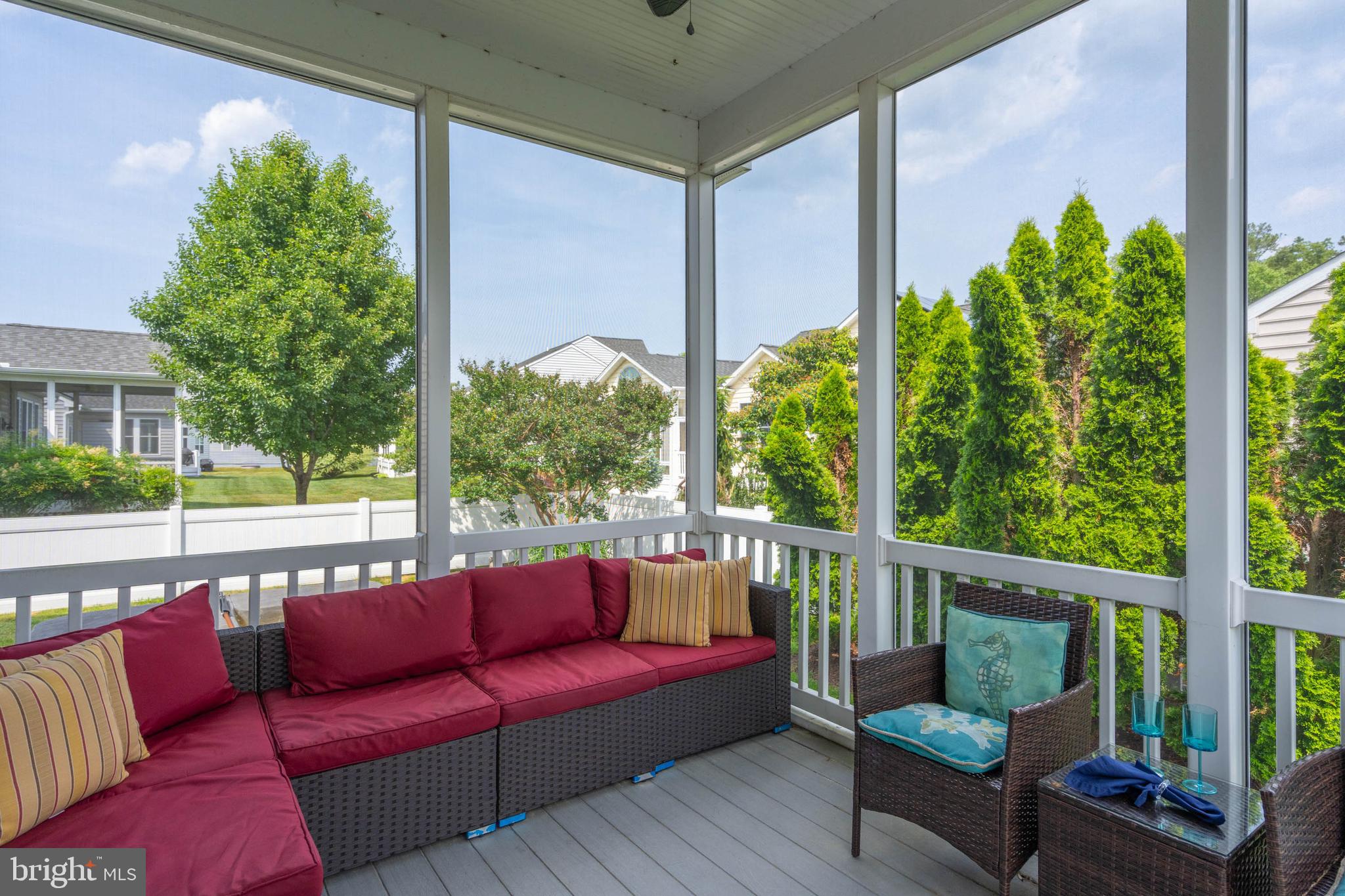 GRANDE AT CANAL POINTE - Residential