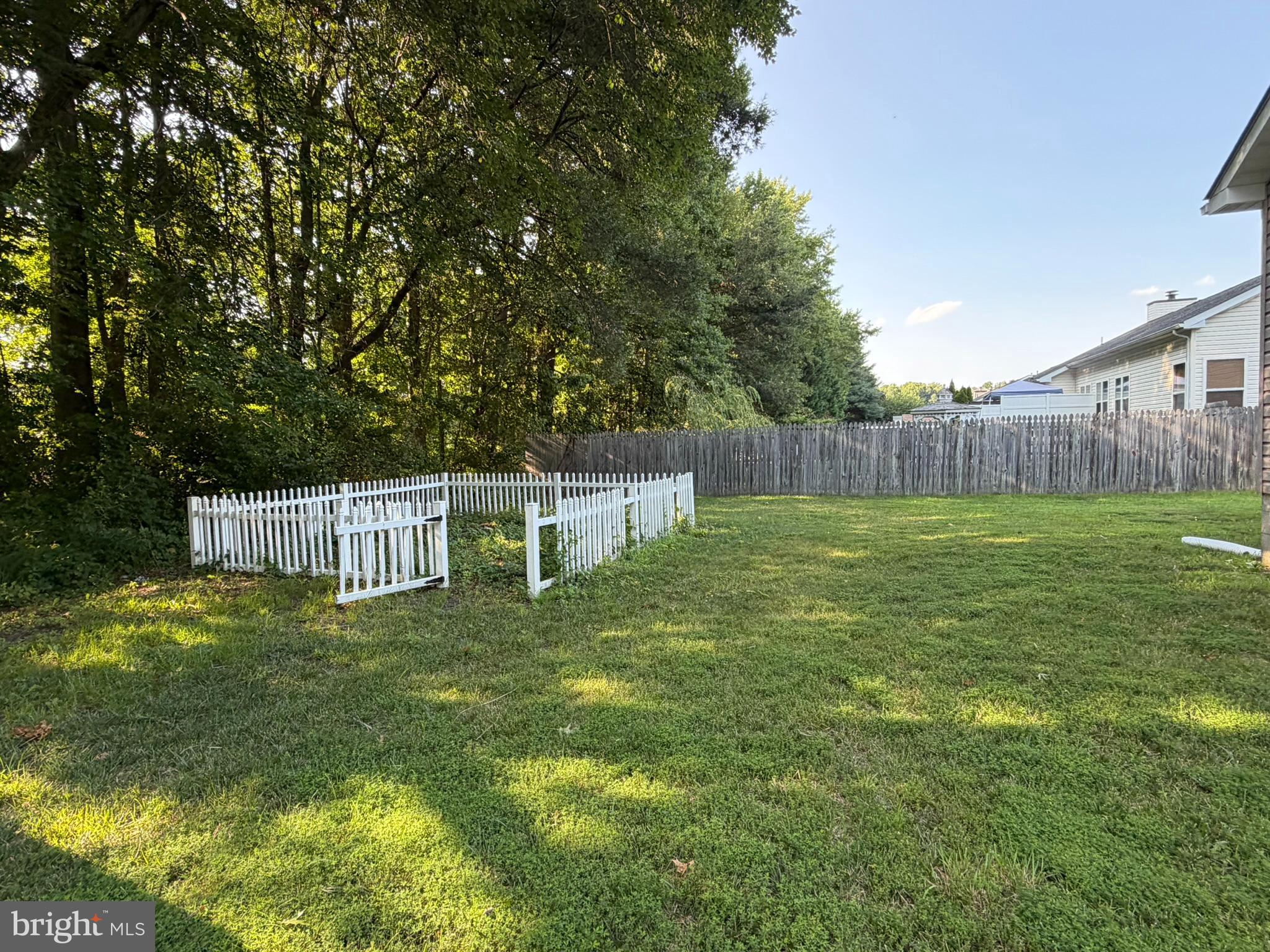 CHANDELEUR WOODS - Residential