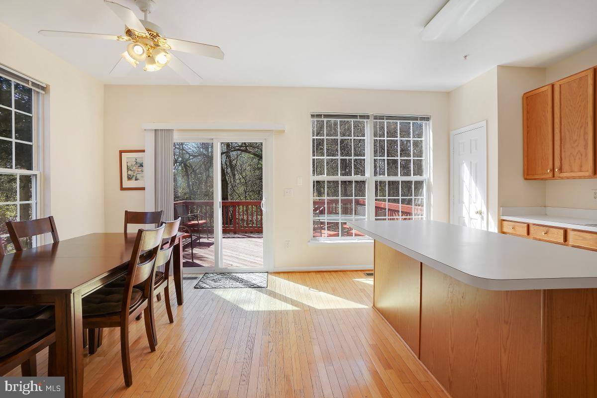 KINGSVIEW VILLAGE - Residential