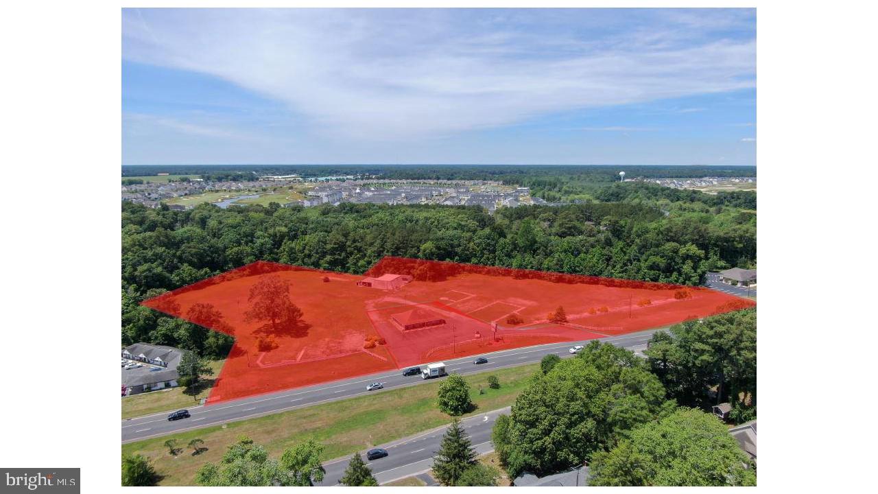 +/- 7.5 acres of commercial land for sale in Millsboro, Delaware.  The property fronts Dupont Boulevard (Route 113 southbound) and has excellent accessibility and visibility.  Two entry points from the highway with one being from the northbound lanes.