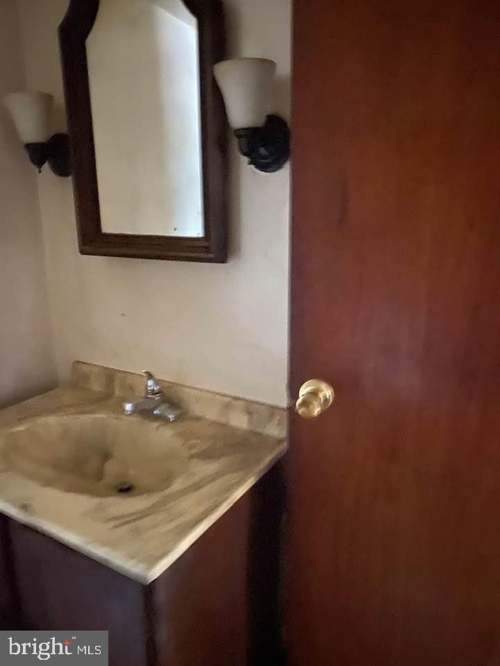 BALTIMORE HIGHLANDS - Residential