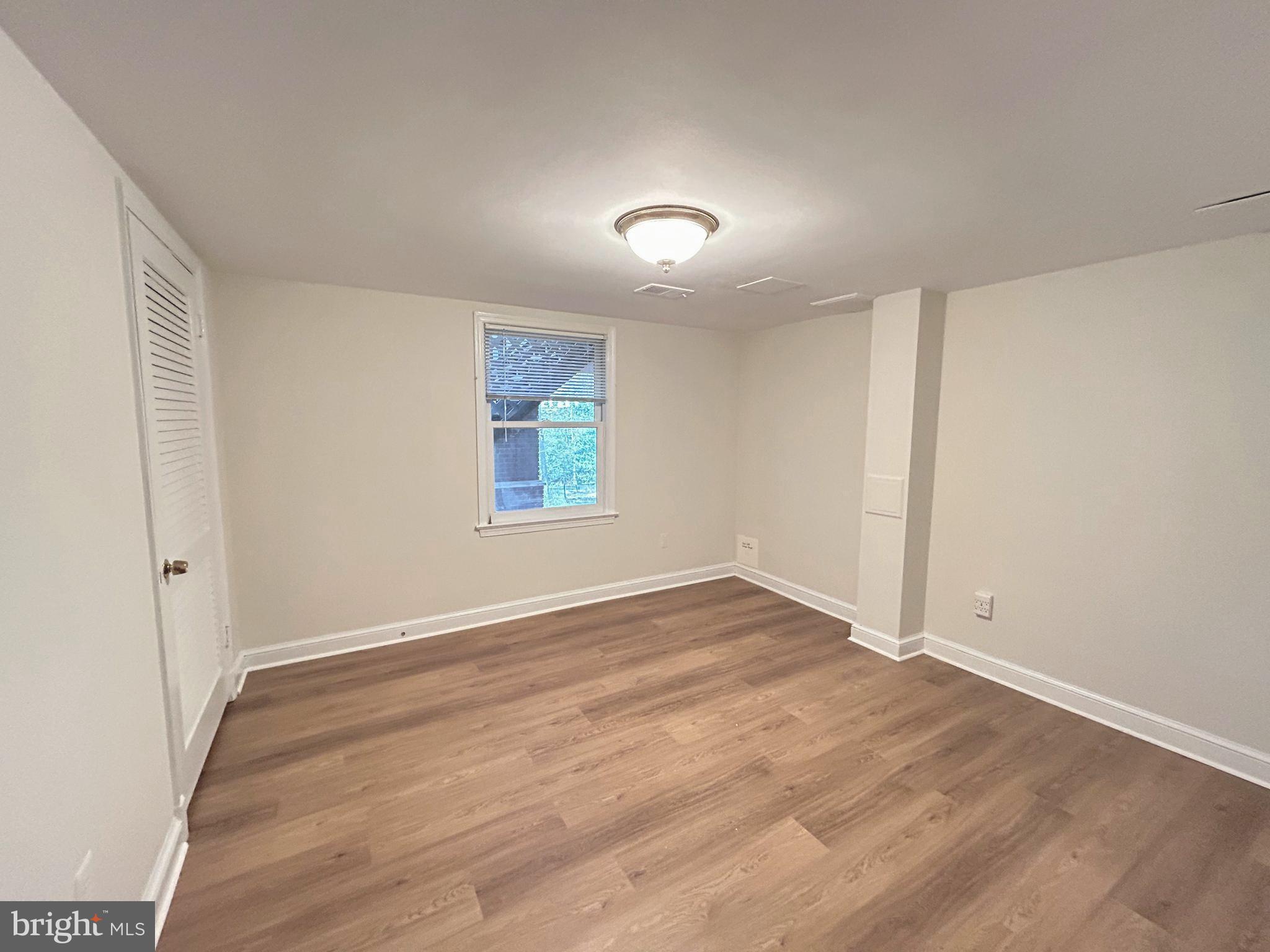 OLD GEORGETOWN ESTATES - Residential Lease