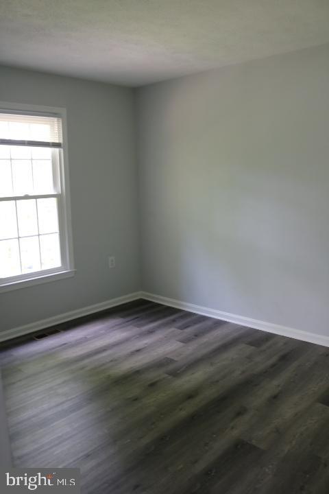 ROLLING FOREST - Residential Lease