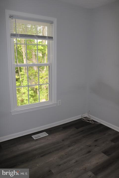 ROLLING FOREST - Residential Lease