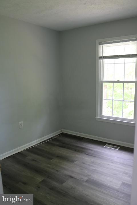 ROLLING FOREST - Residential Lease