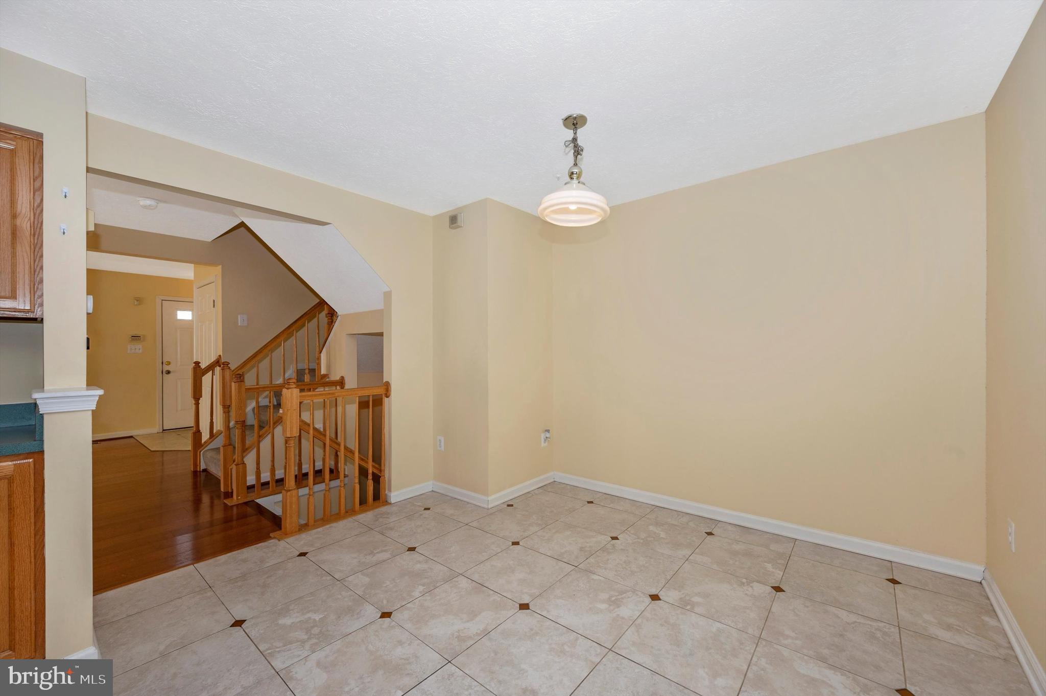 BALLENGER CROSSING - Residential Lease