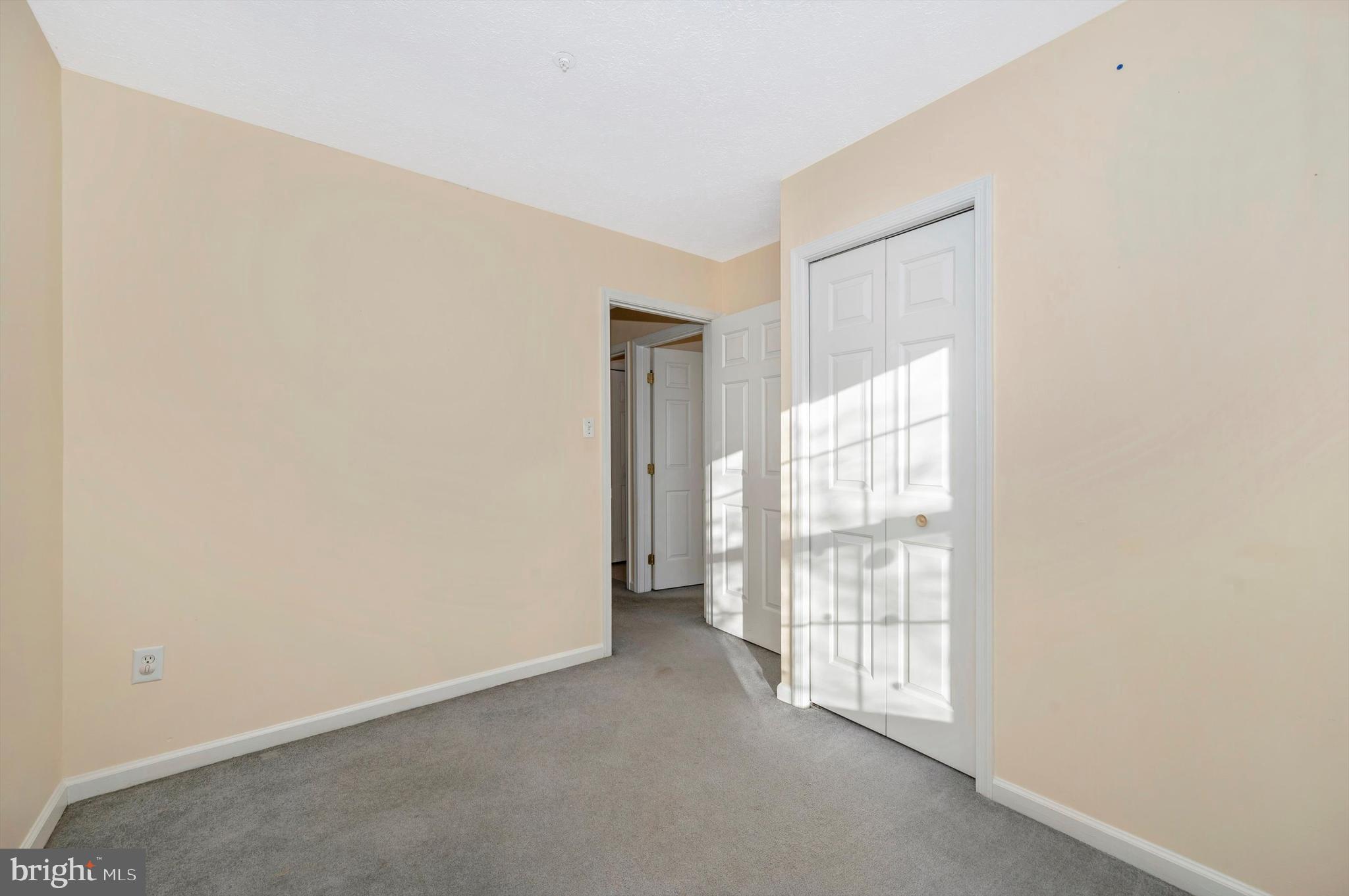 BALLENGER CROSSING - Residential Lease