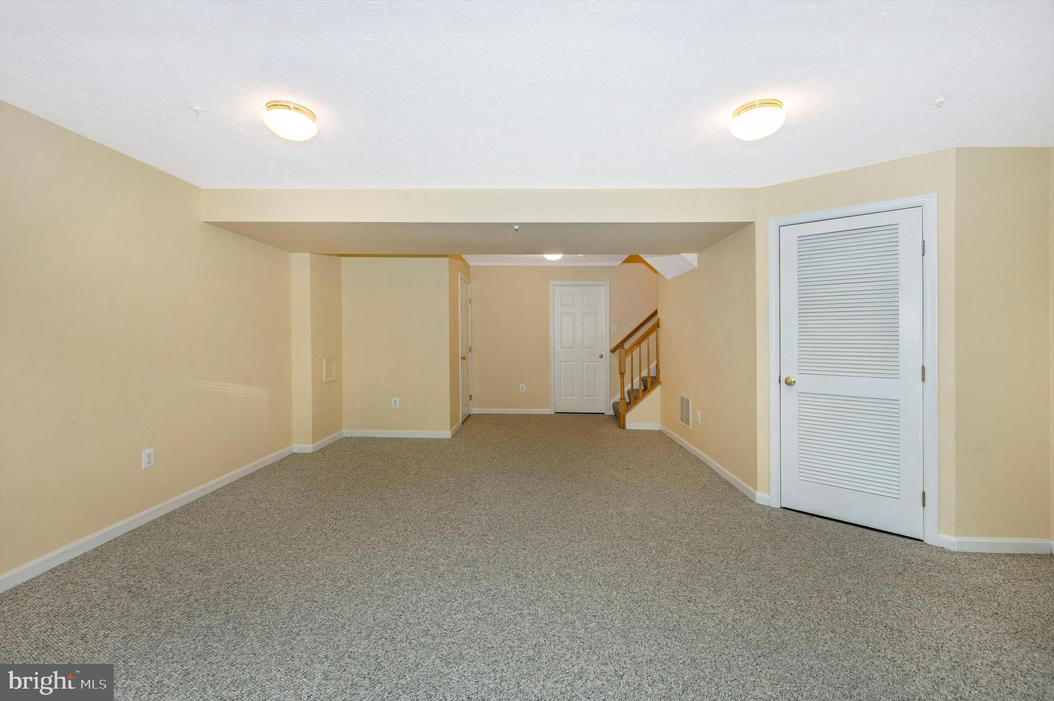 BALLENGER CROSSING - Residential Lease