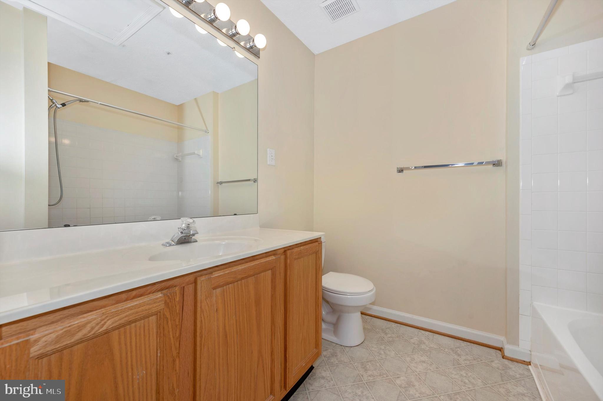 BALLENGER CROSSING - Residential Lease