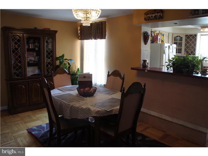 CRESCENTVILLE - Residential