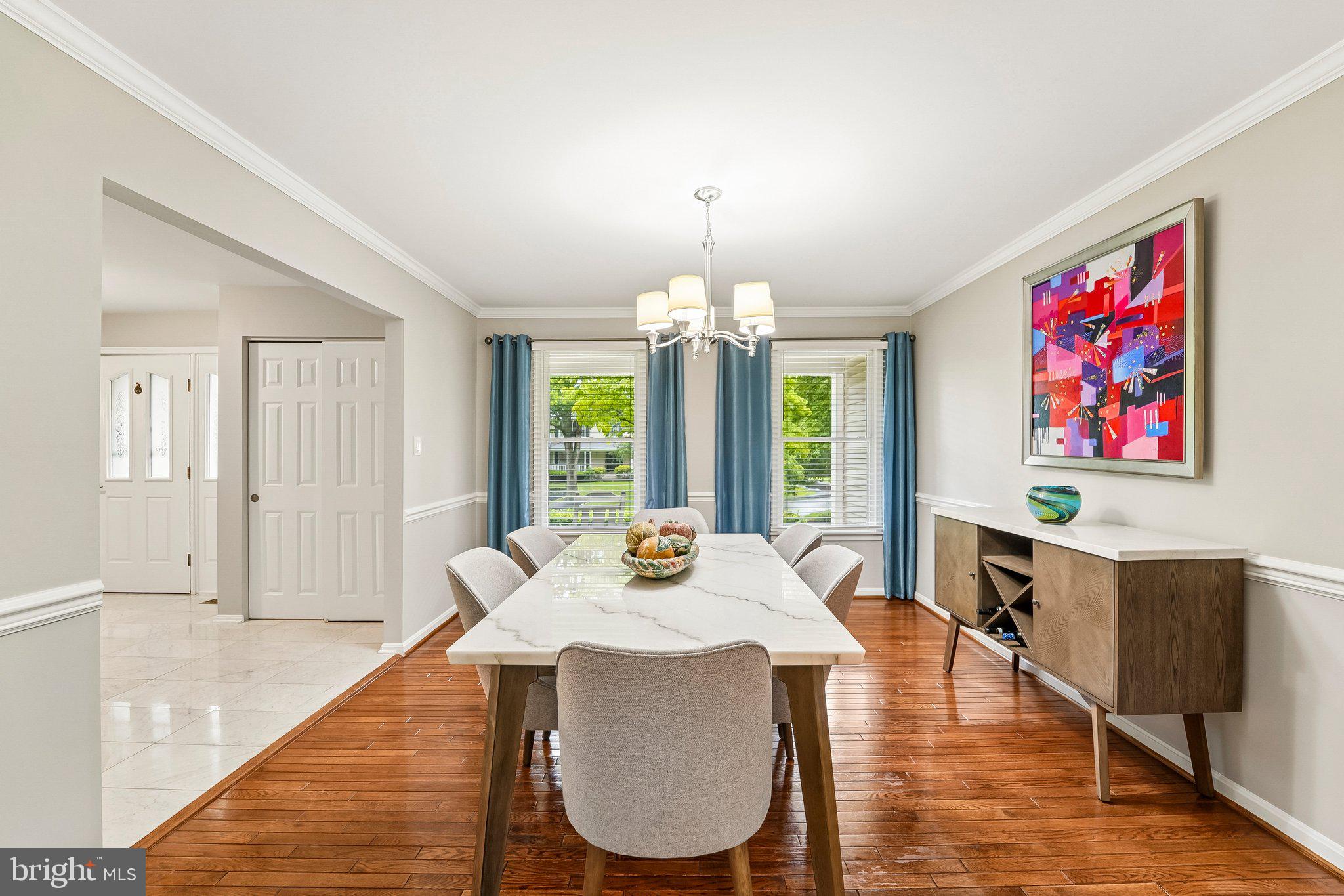 NAPLES MANOR - Residential