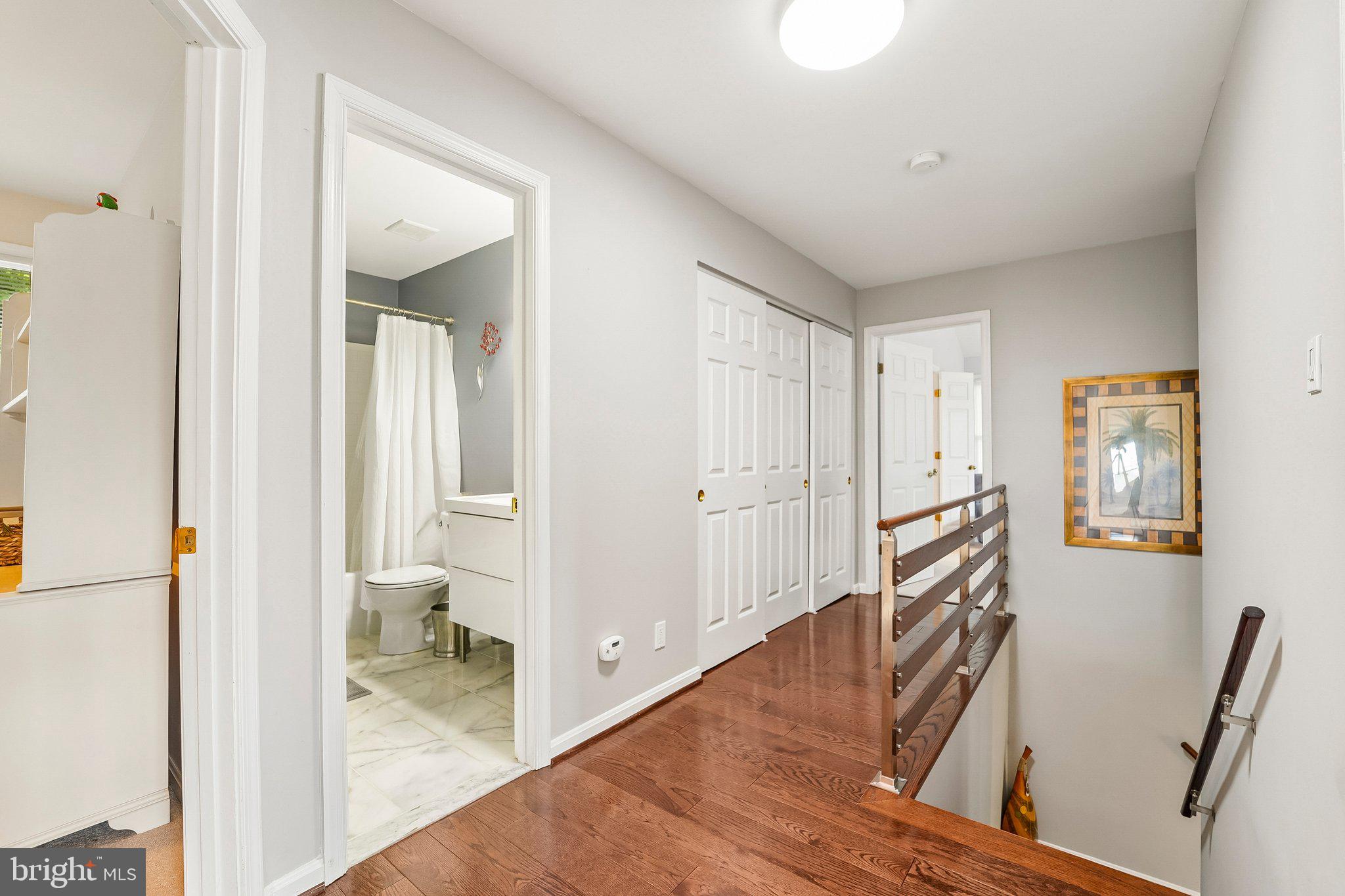 NAPLES MANOR - Residential