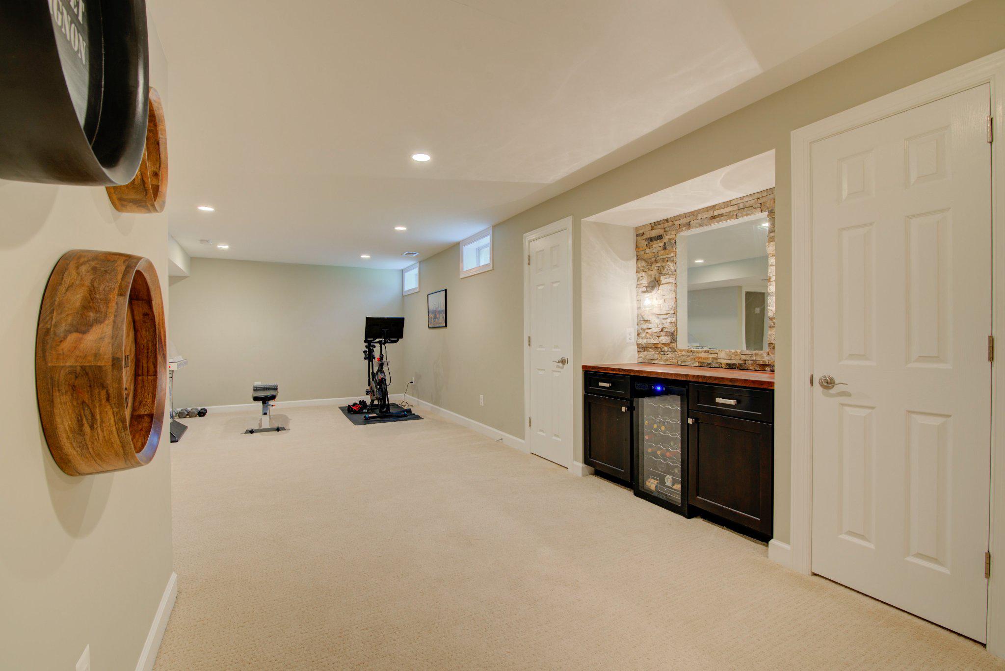 SPRING LAKES - Residential