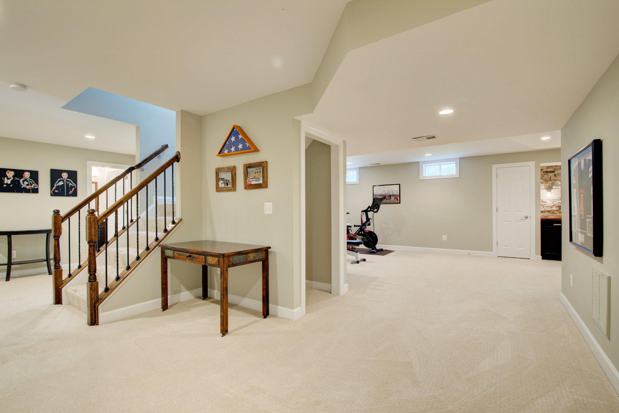 SPRING LAKES - Residential