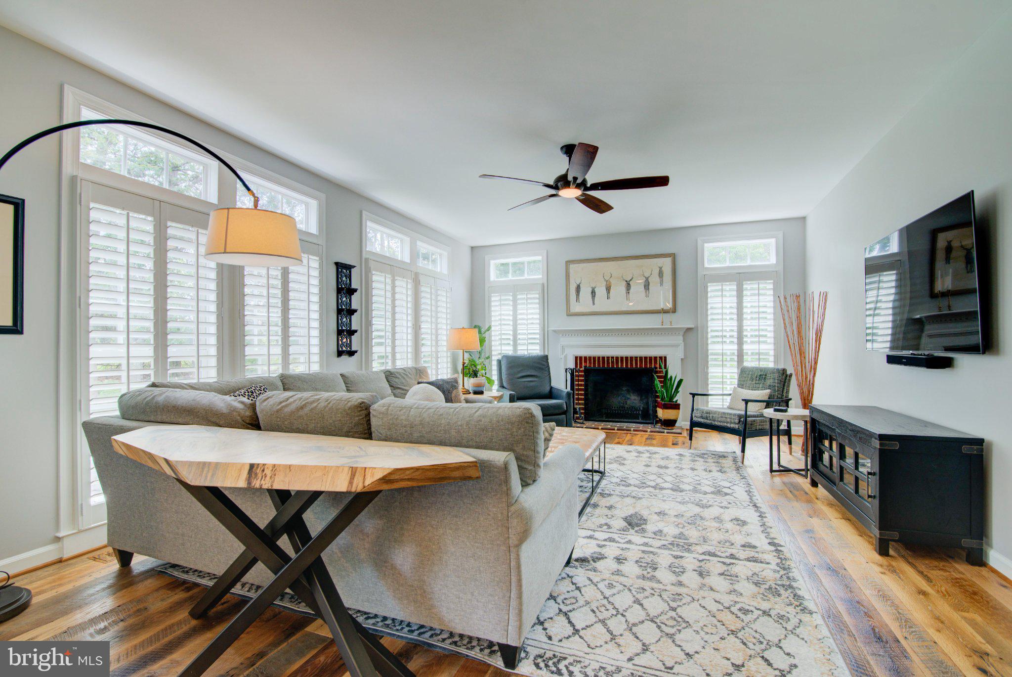 SPRING LAKES - Residential