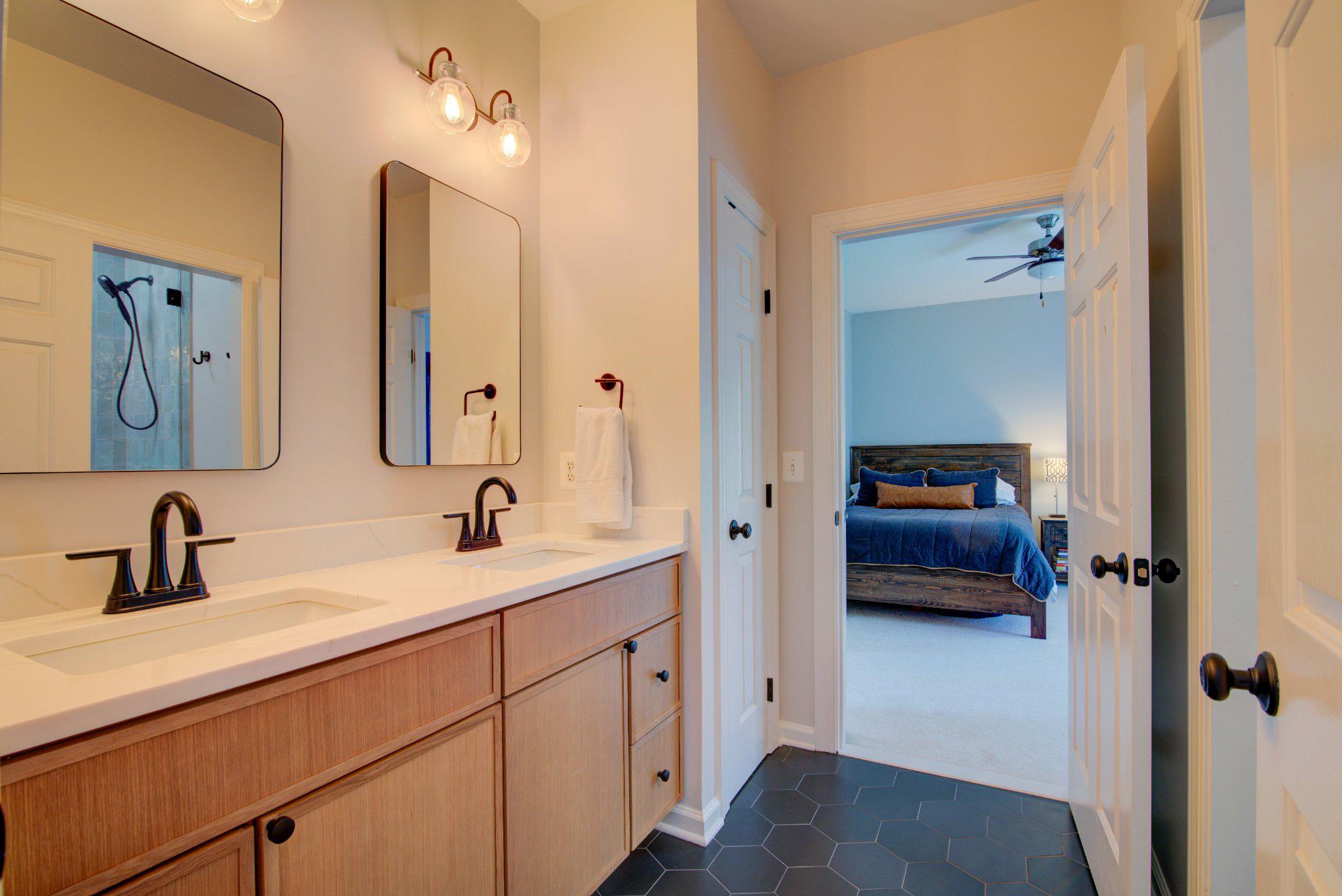 SPRING LAKES - Residential