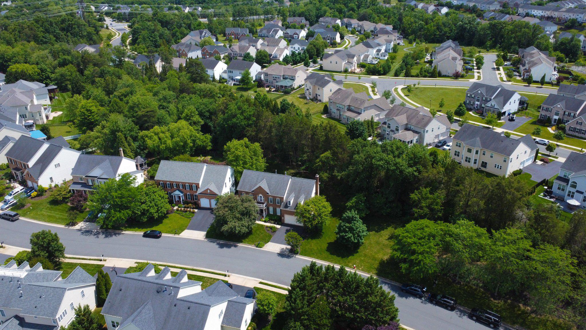 SPRING LAKES - Residential