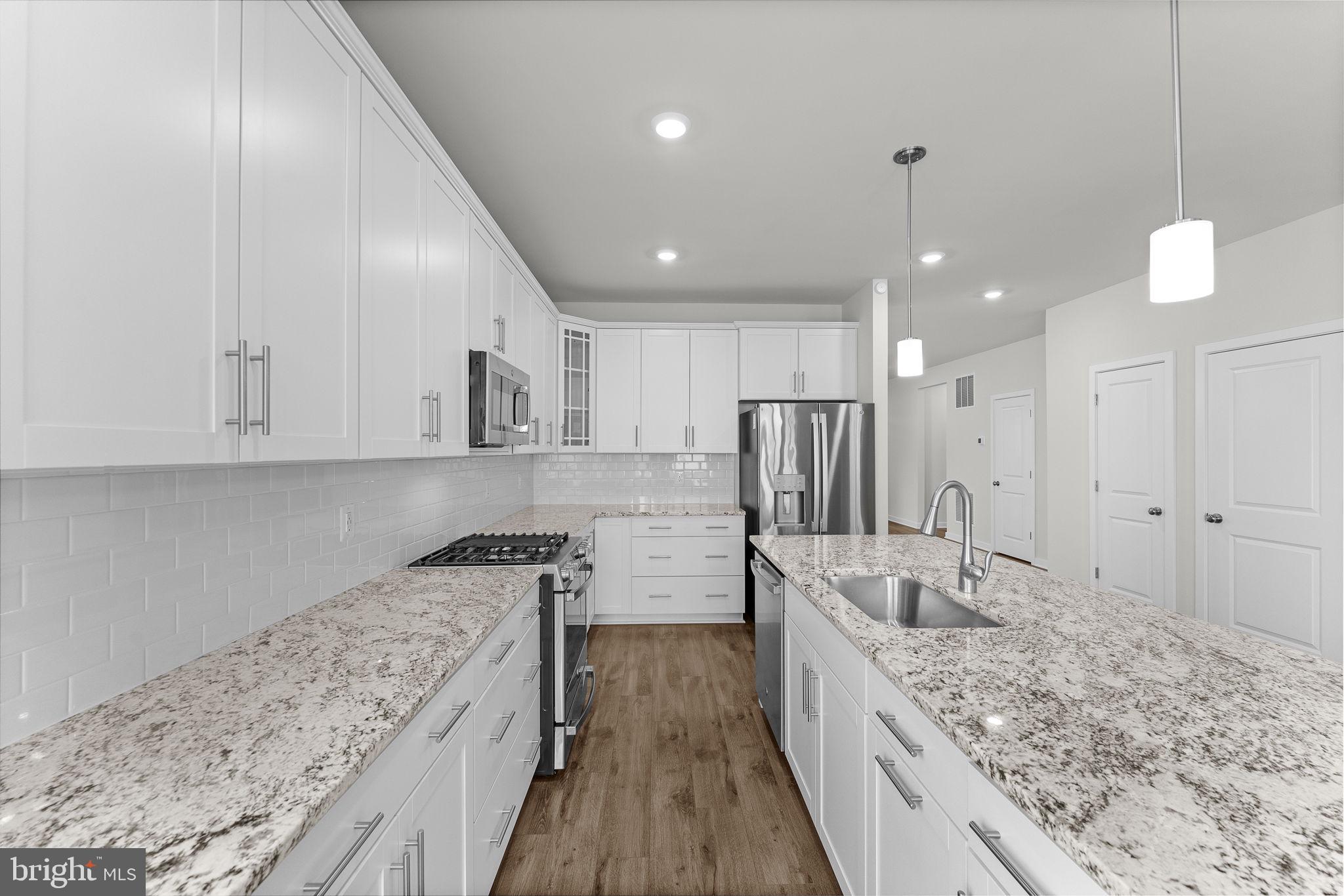 CLEVENGER CORNER VILLAGE - Residential