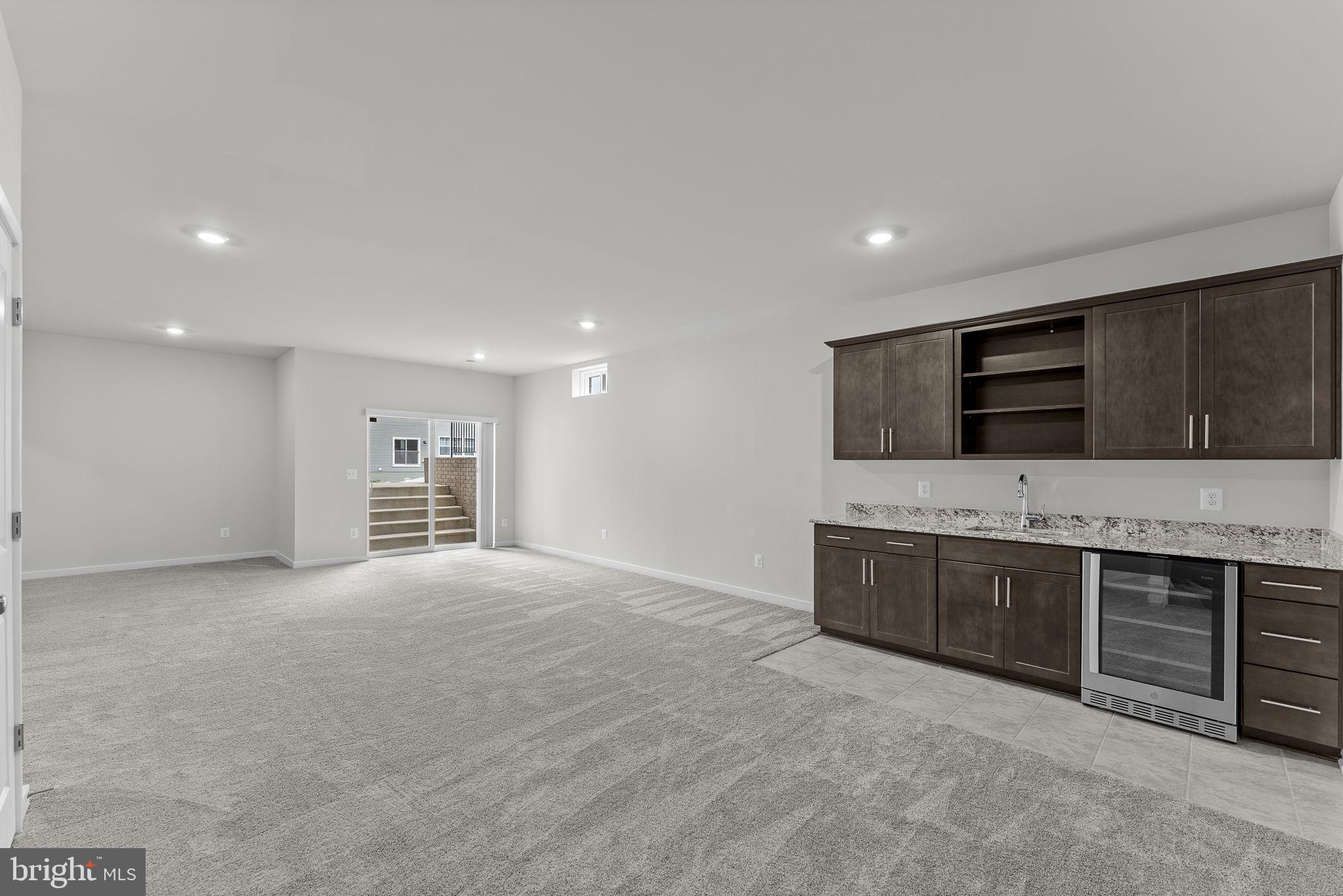 CLEVENGER CORNER VILLAGE - Residential