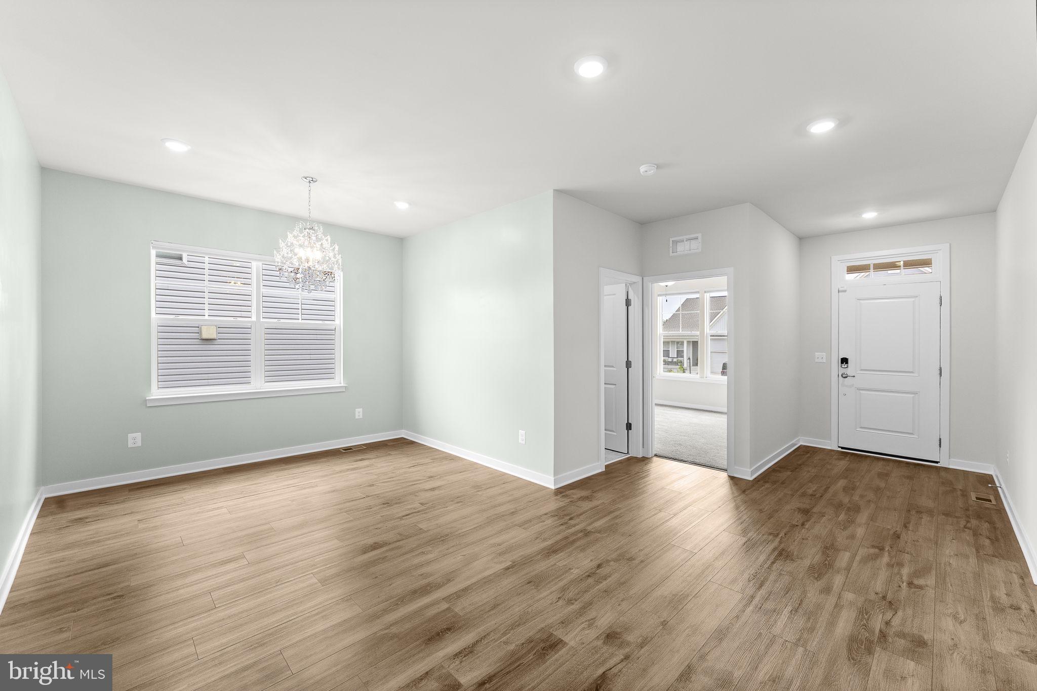 CLEVENGER CORNER VILLAGE - Residential