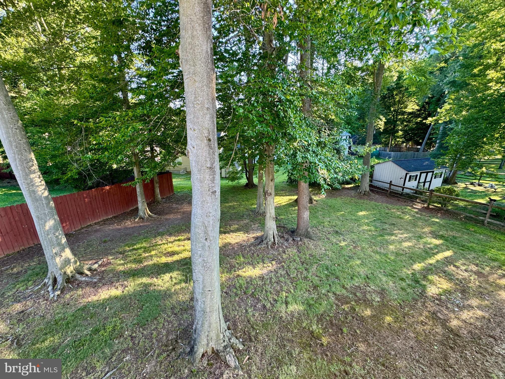 COLONIAL RIDGE - Residential