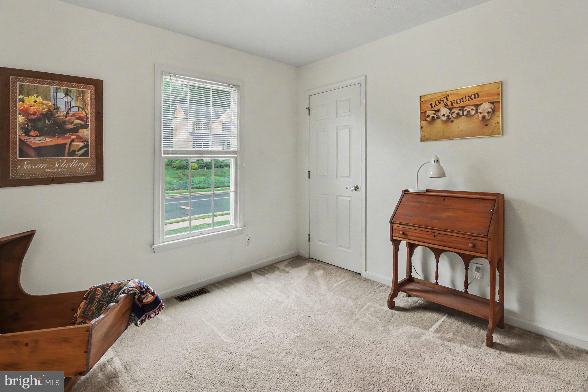 COLONIAL RIDGE - Residential