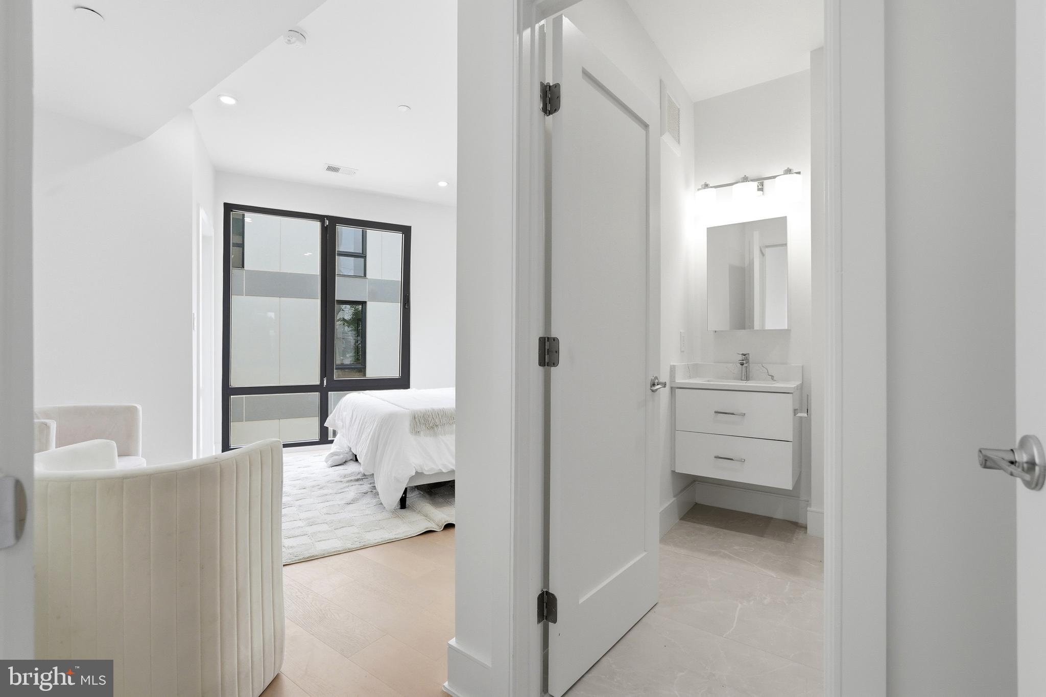 IVY CITY - Residential