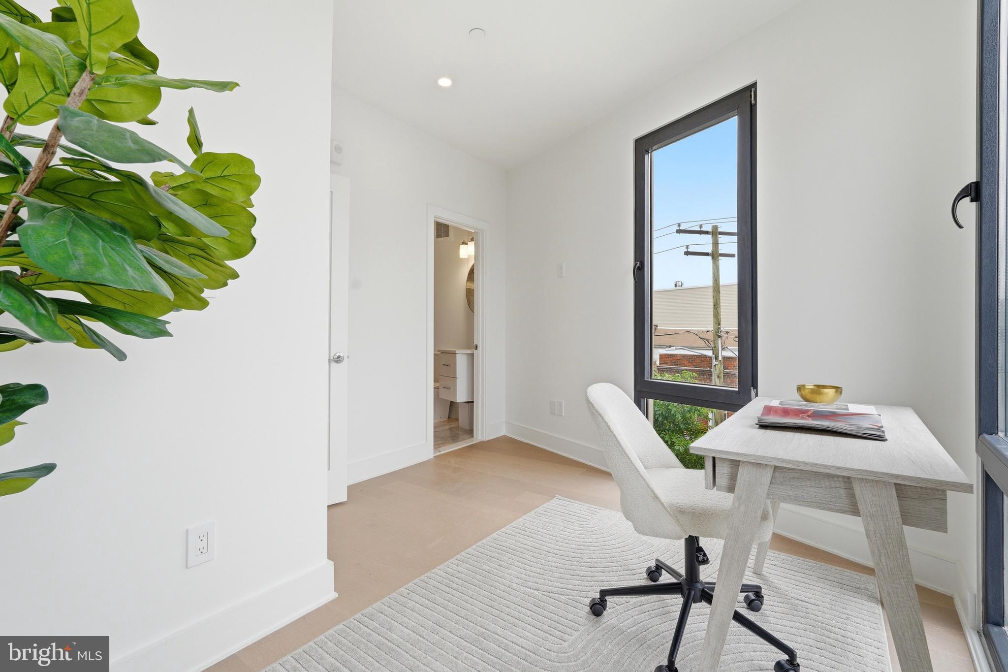 IVY CITY - Residential