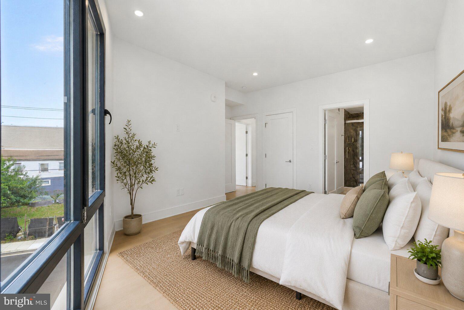 IVY CITY - Residential