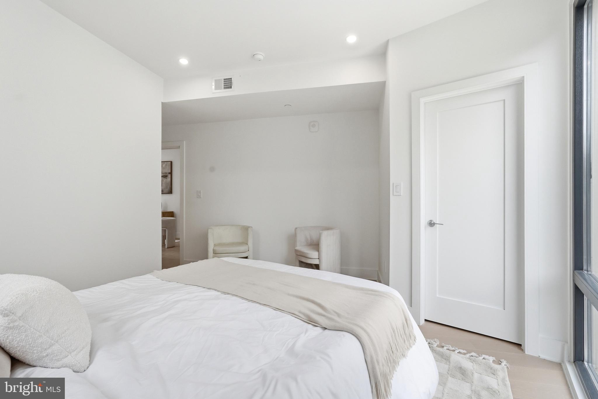 IVY CITY - Residential