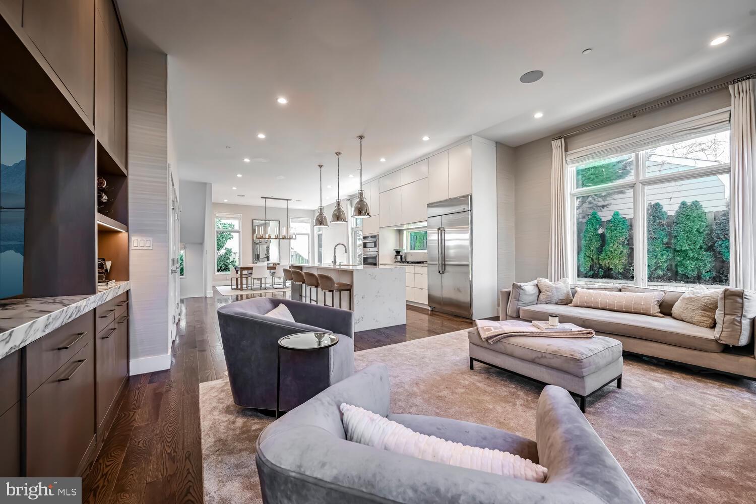 GEORGETOWN VILLAGE - Residential