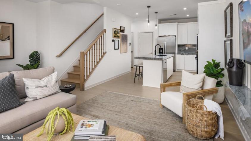 METRO WALK AT MOOREFIELD STATION - Residential