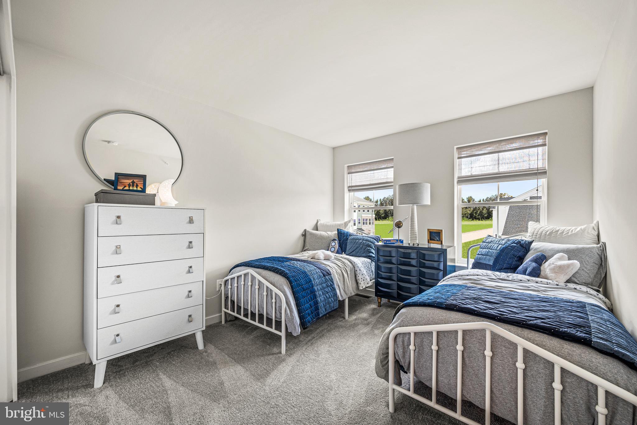 RIVER POINTE - Residential