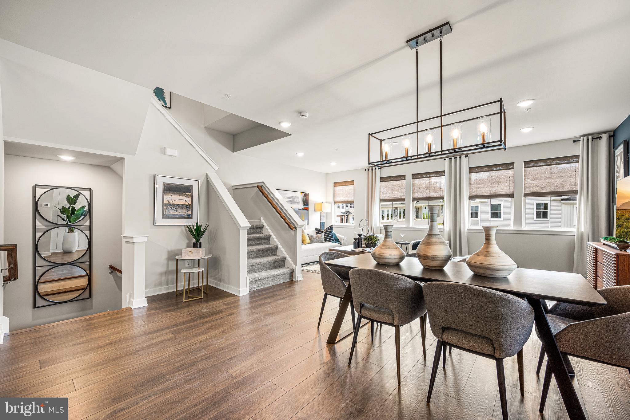 RIVER POINTE - Residential