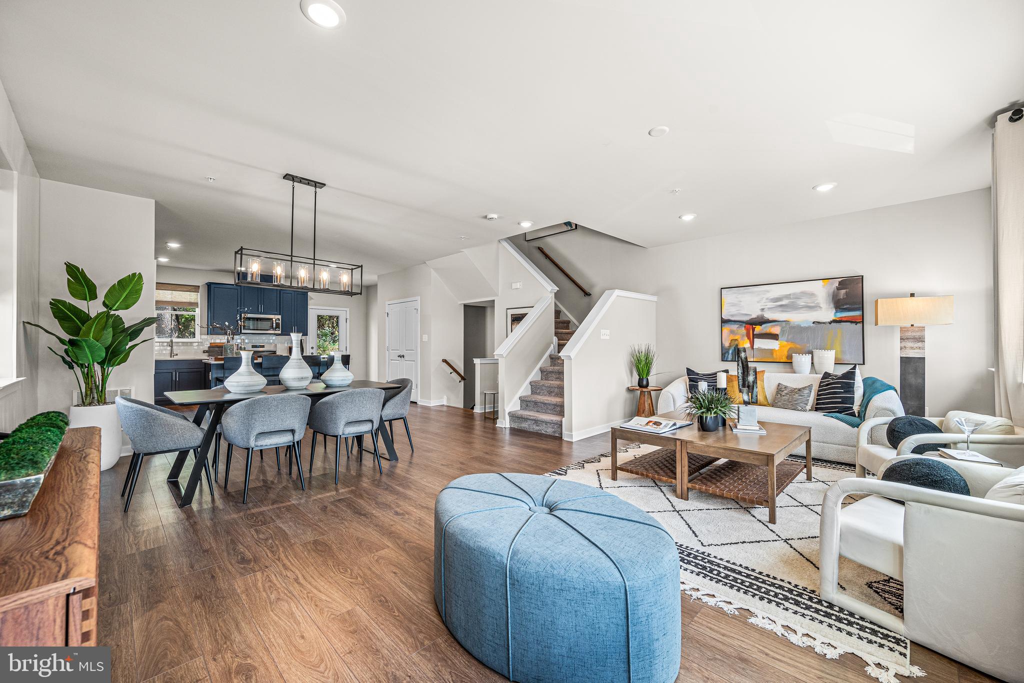 RIVER POINTE - Residential