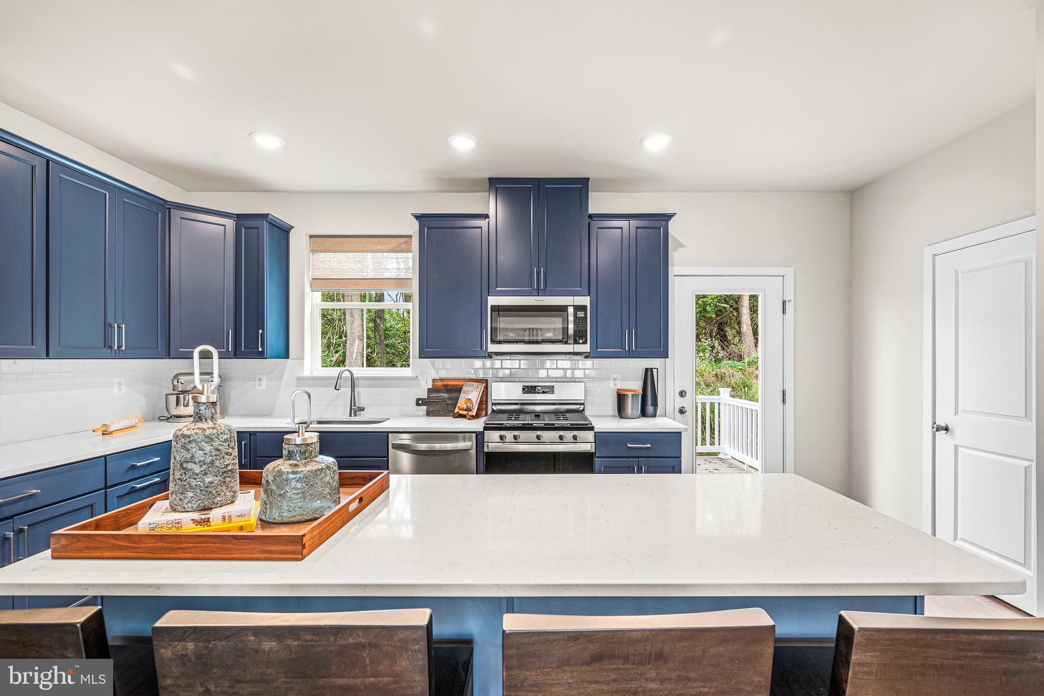 RIVER POINTE - Residential