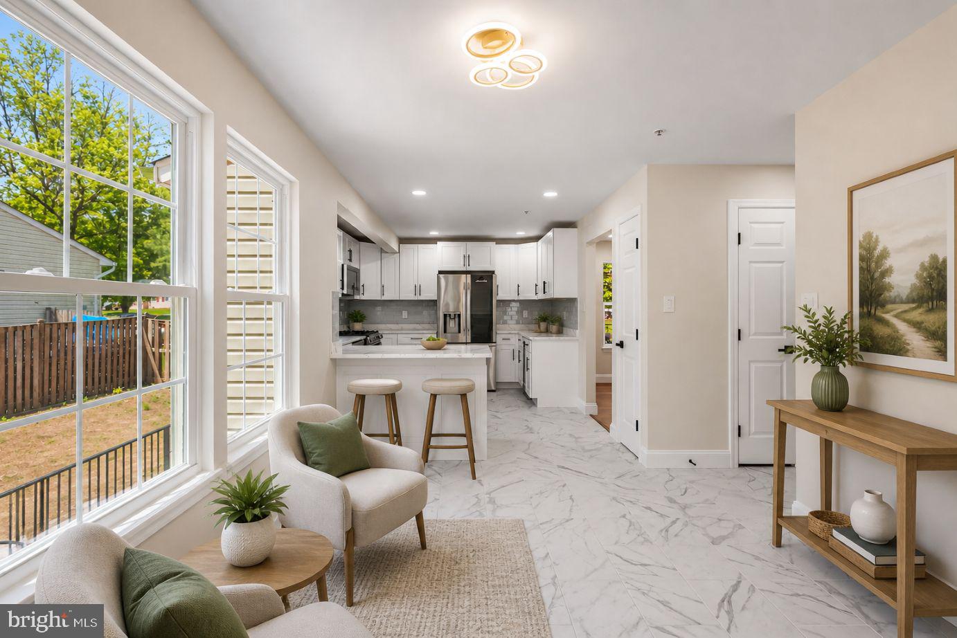 MANOR KNOLLS - Residential