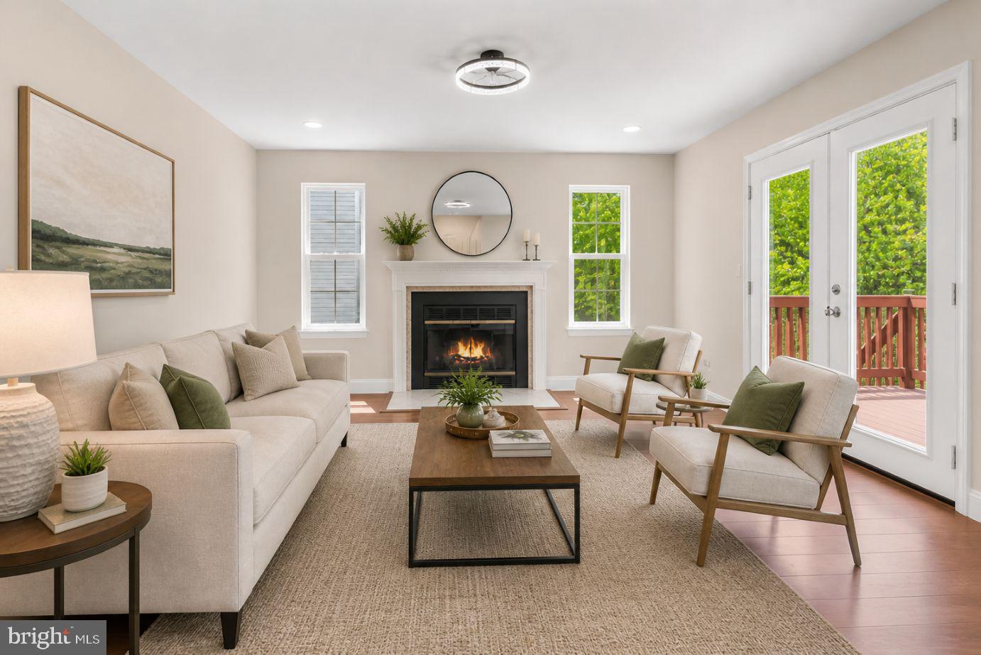 MANOR KNOLLS - Residential