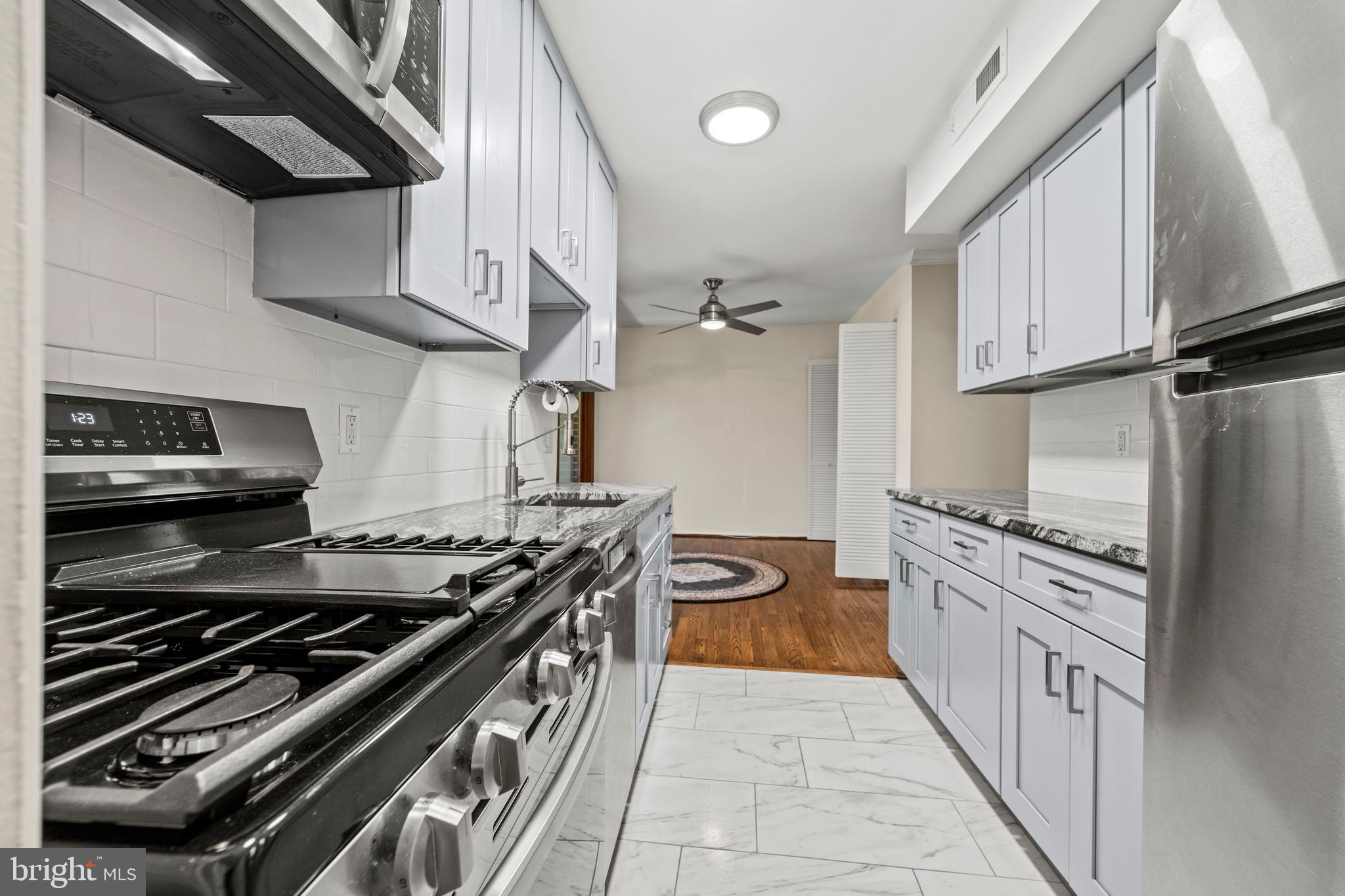 CHERRY GLEN - Residential
