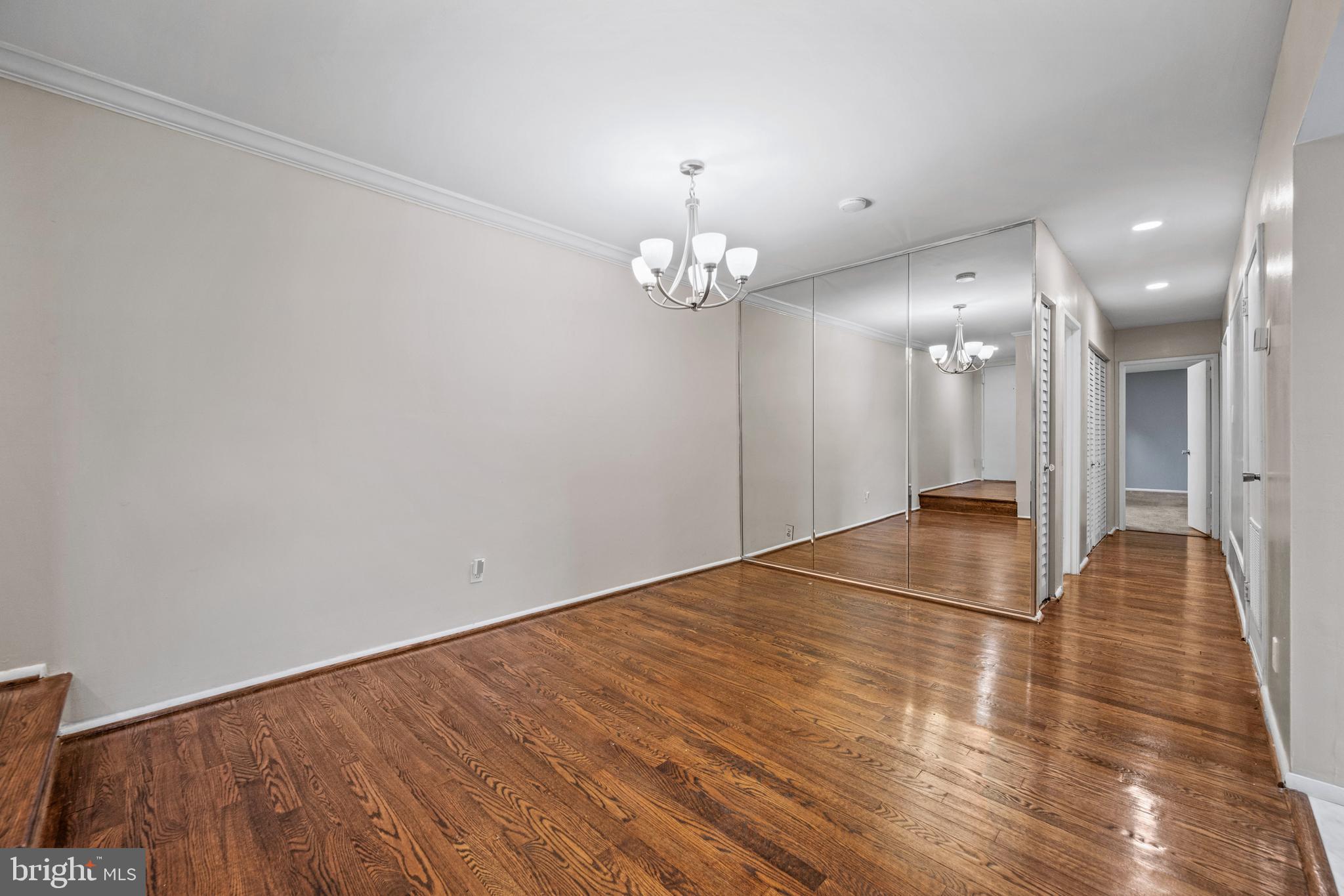 CHERRY GLEN - Residential